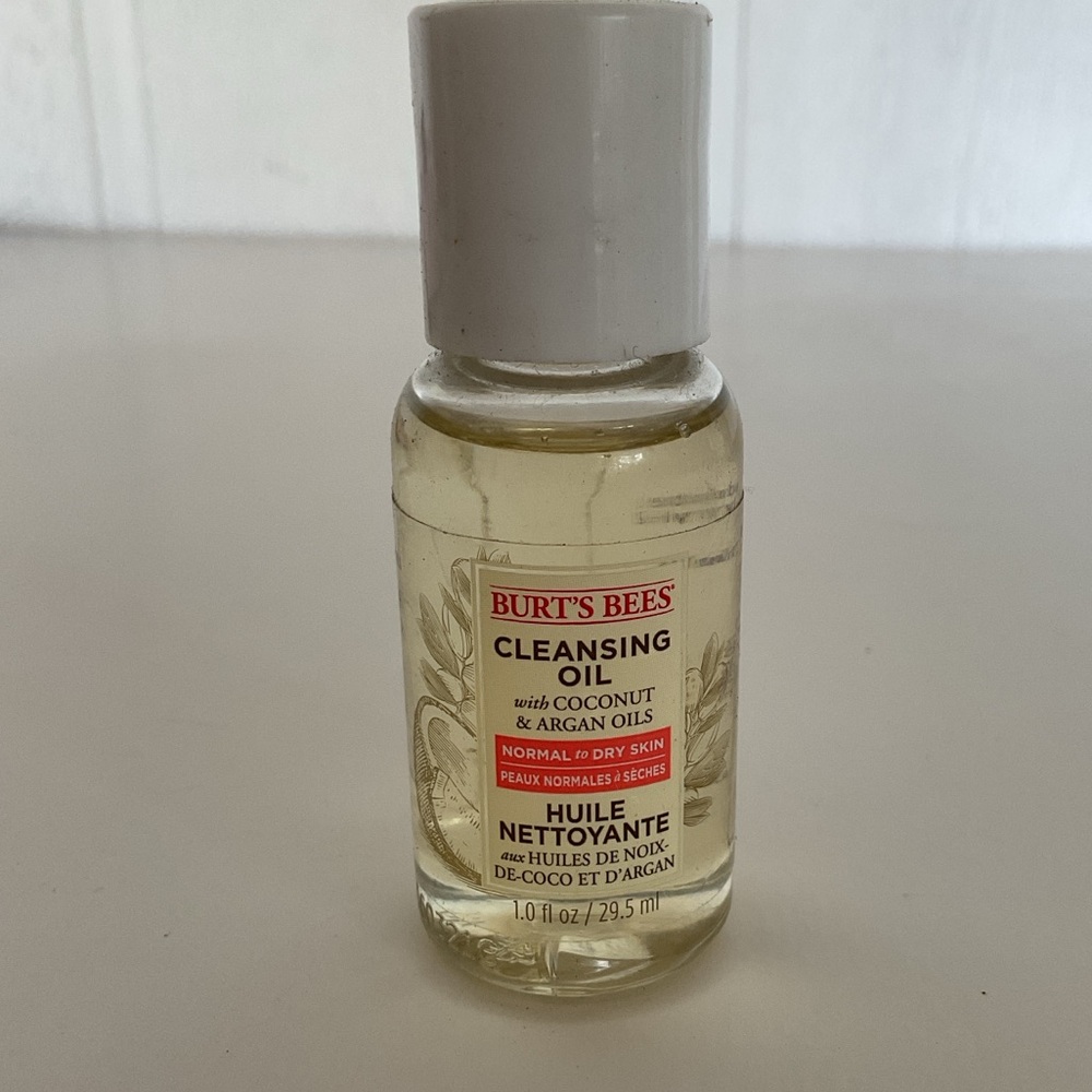 Burt's Bees Cleansing Oil with Coconut & Argan Oils SAMPLE SIZE
